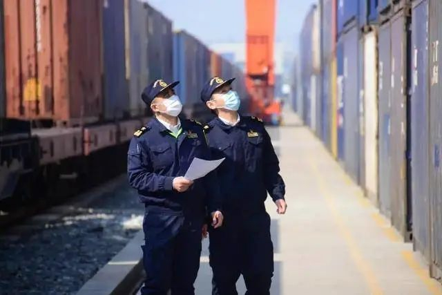 國際快遞在目的地國被海關查貨或退回發件人是什么原因？